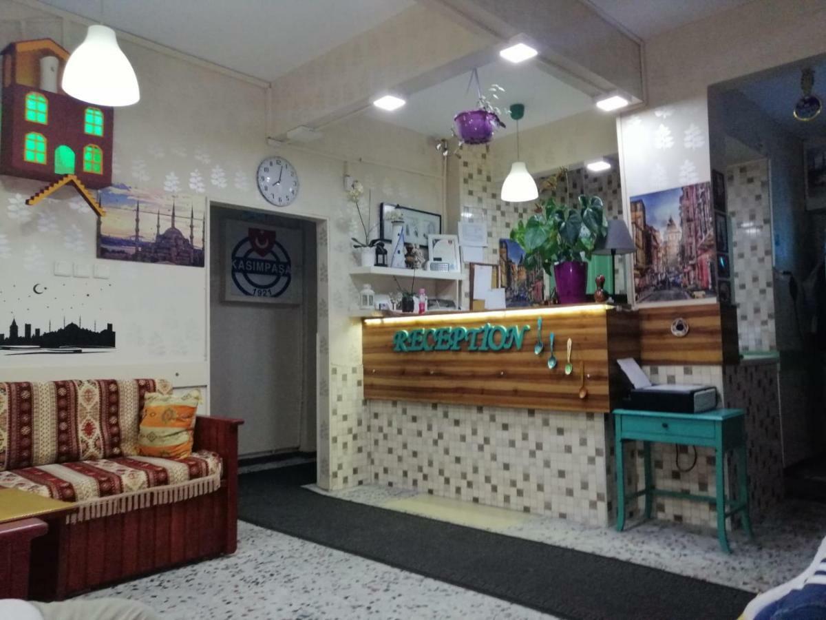 Hayat Pansiyon Hostel Istanbul Exterior foto